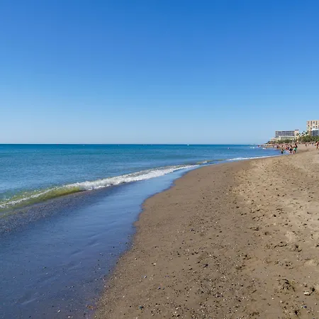 Ξενοδοχείο Isabel Τορρεμολίνος