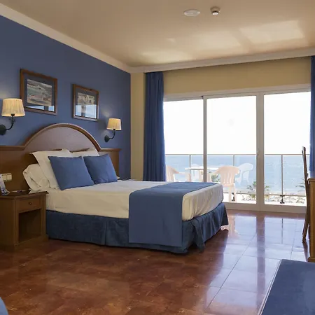 Hotel Isabel 4*