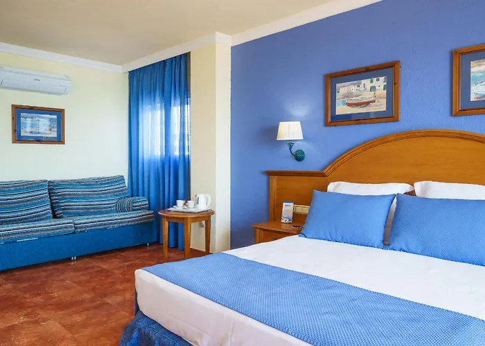 Isabel Hotell Torremolinos